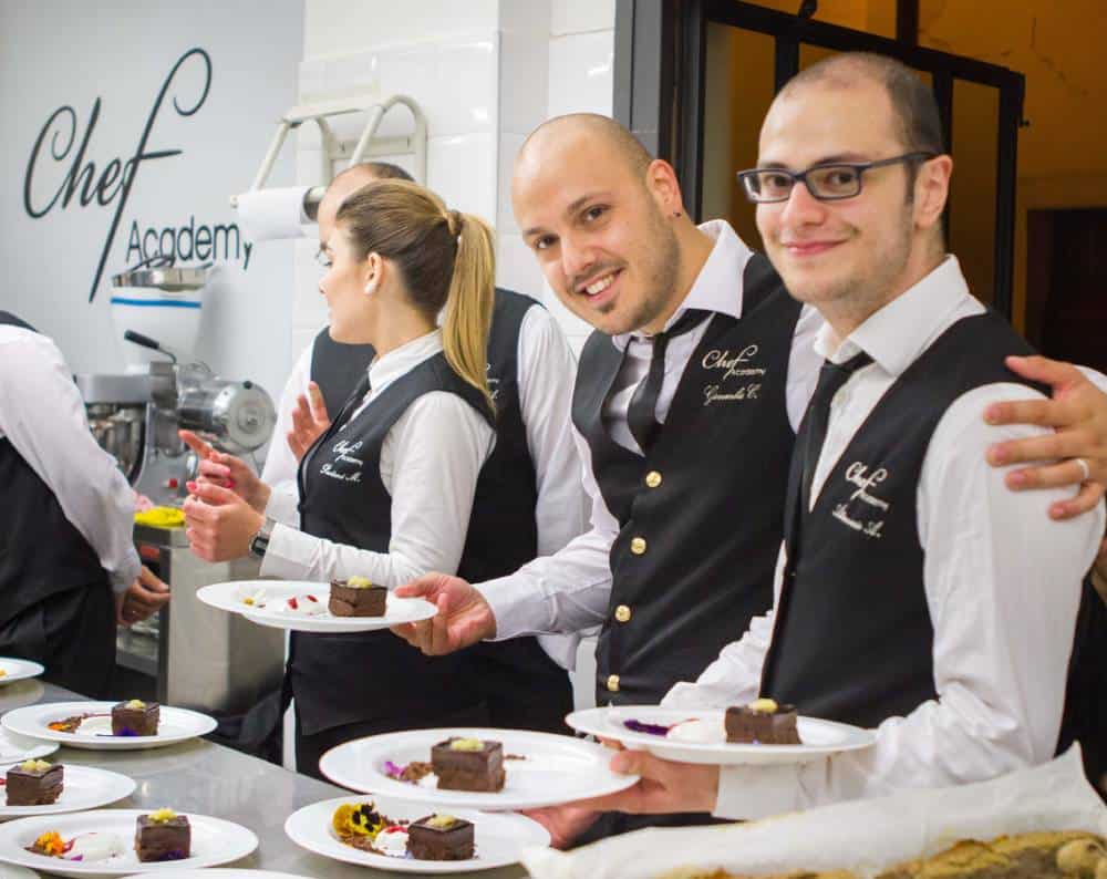 FOTO SERATA GALA CORSO CUOCO 27 DEL 05-06-2015 LAVORATE (60 di 76)
