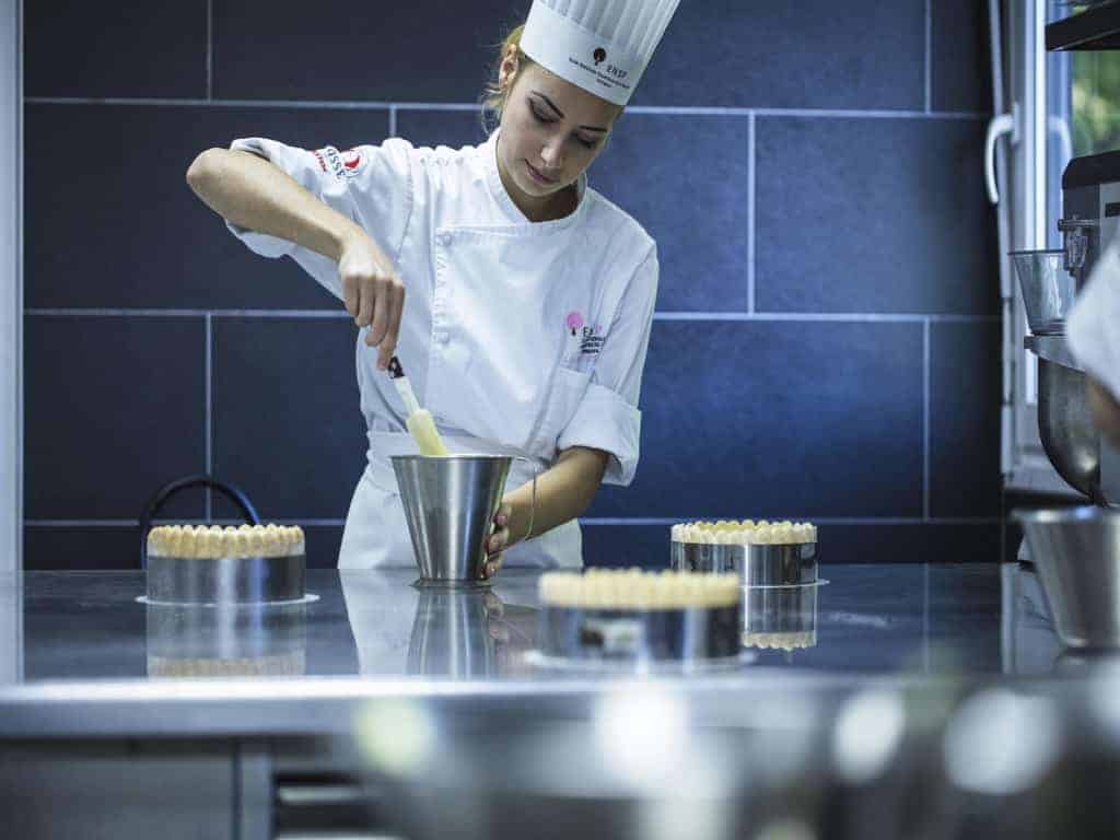 Ecole Ducasse Pastry techniques (c) Matthieu Cellard (21)